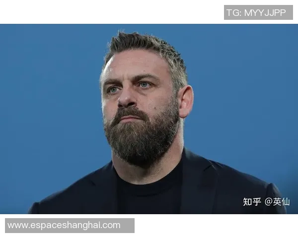 德罗西:国米输给利物浦后会带着愤恨而来,咱们要约束其中场 德罗西:国米输给利物浦后会带着愤恨而来,咱们要约束其中场